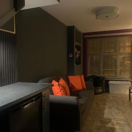 Liverpool City Centre Apartment Sleeps 4, Free Parking 外观 照片